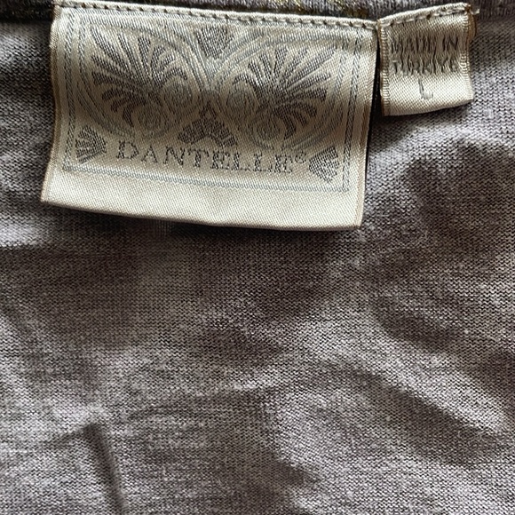 Floral Print Grey Women's Top - Picture 9 of 12